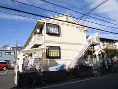 クレストコートの外観画像