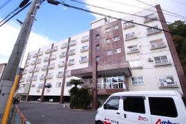 二葉コーポラスB棟の外観画像