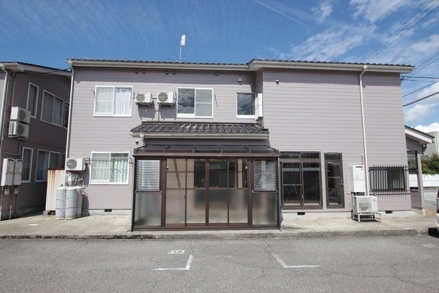 Follett Iの外観画像