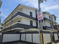 グランレブリー御所西の外観画像