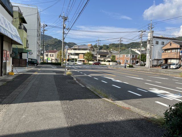 近くに施設あり