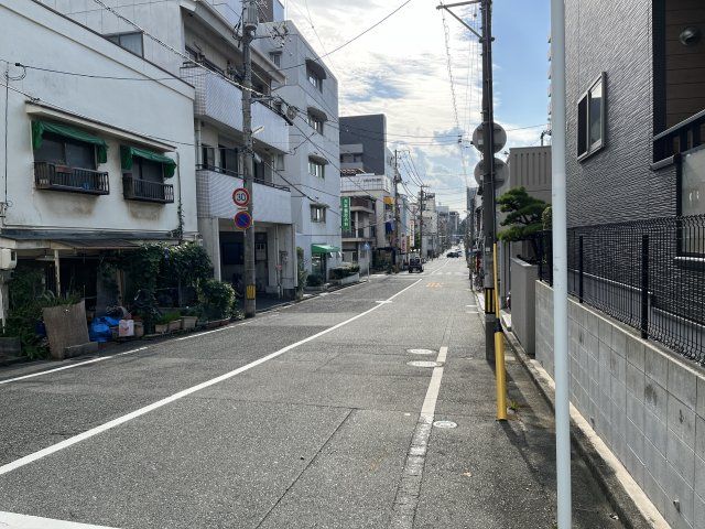 近くに施設あり