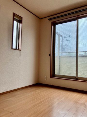 ベッドルーム