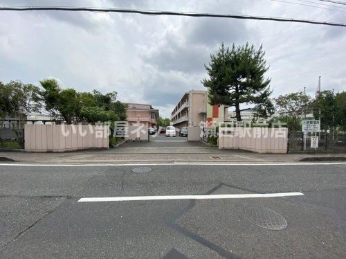 草津市立草津中学校（中学校）まで604m