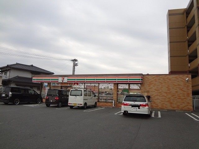 セブンイレブン八幡木屋瀬店(610m)