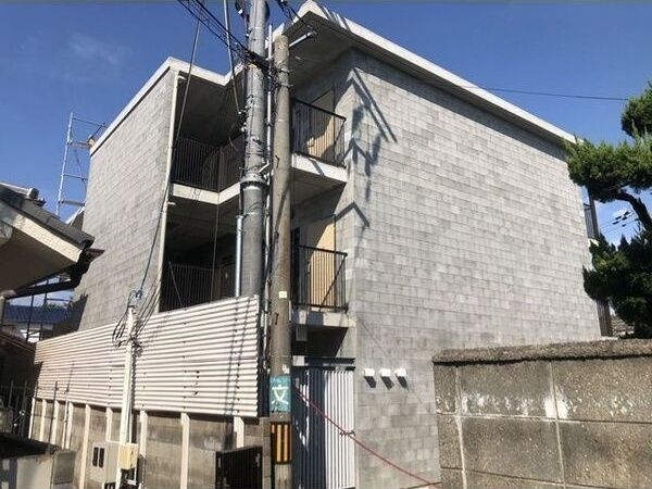 ピアスアパートの外観画像