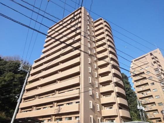 ライオンズマンション比治山公園の外観画像