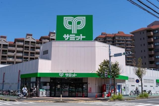 近くに施設あり