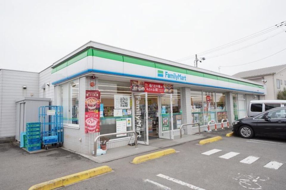 近くに施設あり