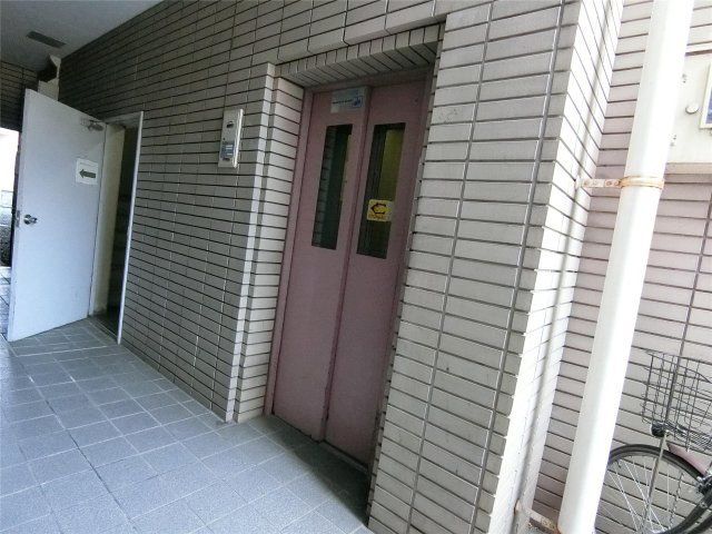ロビー
