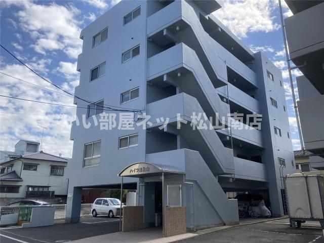 ハイツ南松山の外観画像