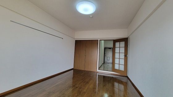ベッドルーム