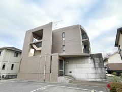 ロイヤルパレス春日の外観画像