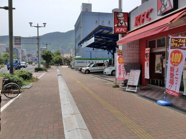 近くに施設あり