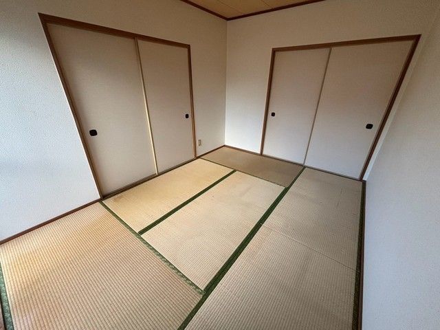 ベッドルーム