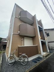メゾンドコリーヌ坂下町の外観画像