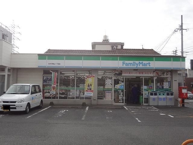 ファミリーマート八幡青山一丁目店(630m)