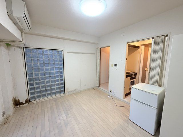 ベッドルーム