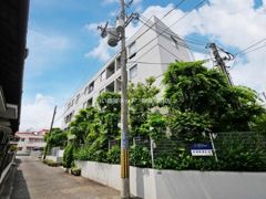 バトンルージュの外観画像