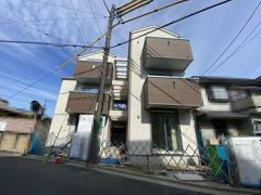 横浜マリオンの外観画像