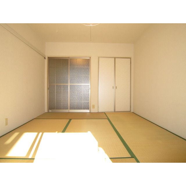 ベッドルーム