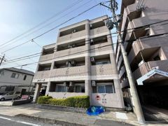 カドーラの外観画像