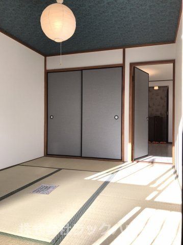 ベッドルーム