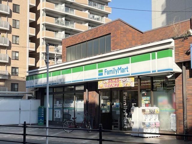 近くに施設あり