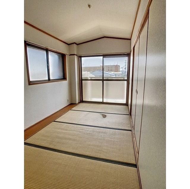 ベッドルーム