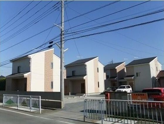 オークワンの外観画像