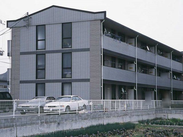 レオパレス宮田第2の外観画像