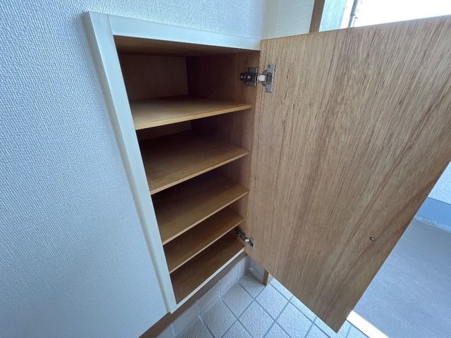 収納