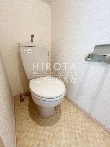 折尾西本城郵便局 (760m)