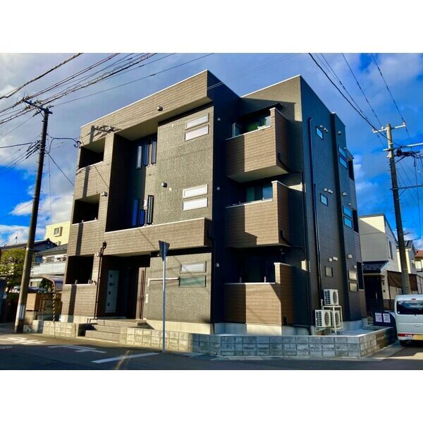 R-SMART 福田町駅の外観画像