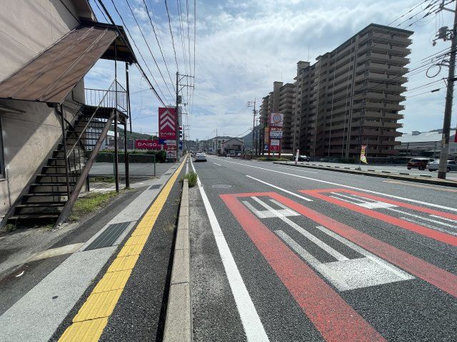 近くに施設あり