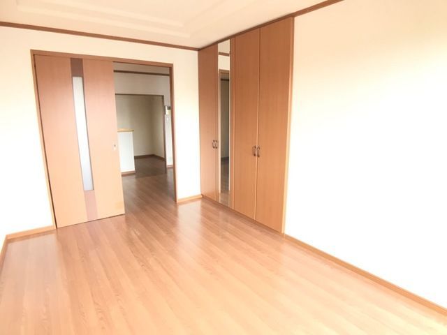 洋室