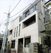 ベルフラッツ初台の外観画像