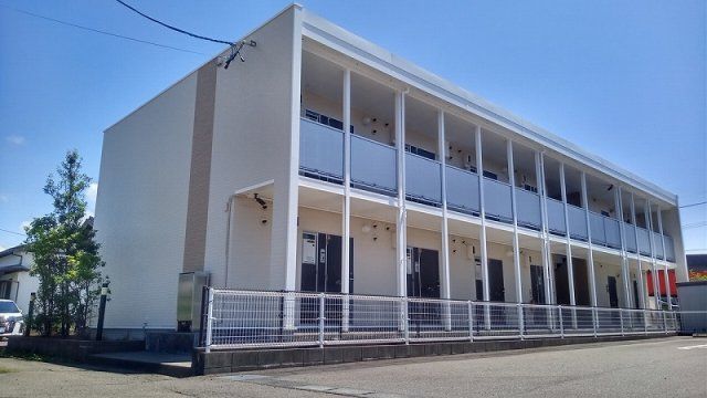 レオパレスアルカンシェルの外観画像