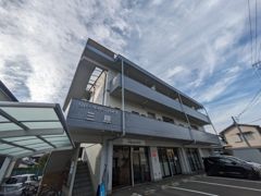 リバーサイドハイツ三原の外観画像