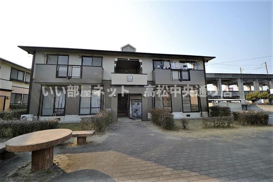 サンビレッジ六番街B棟の外観画像