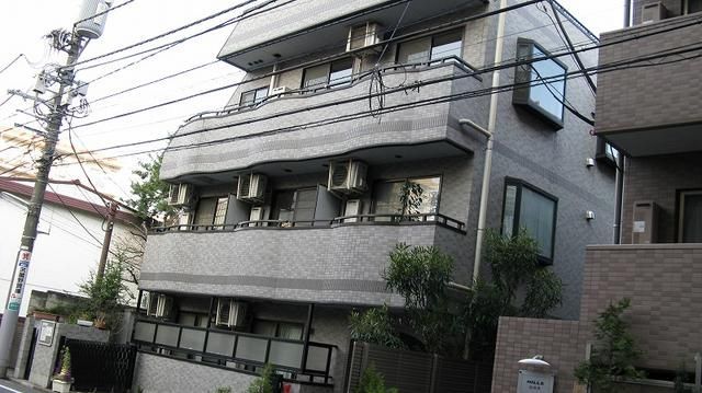 フォーシーズンズの外観画像