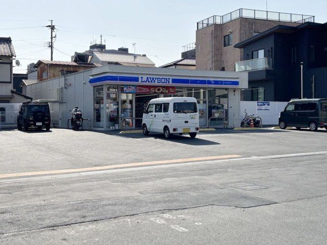 近くに施設あり