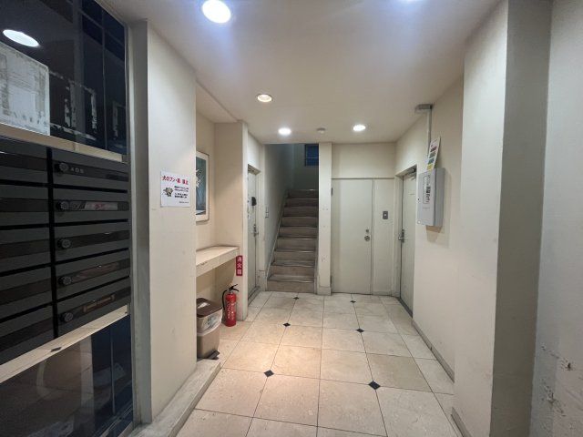ロビー