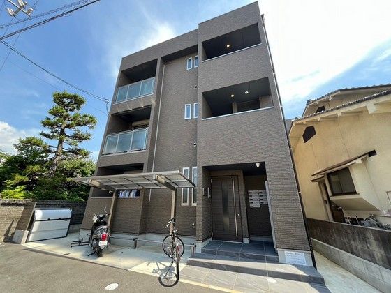 REGALEST Alivioの外観画像