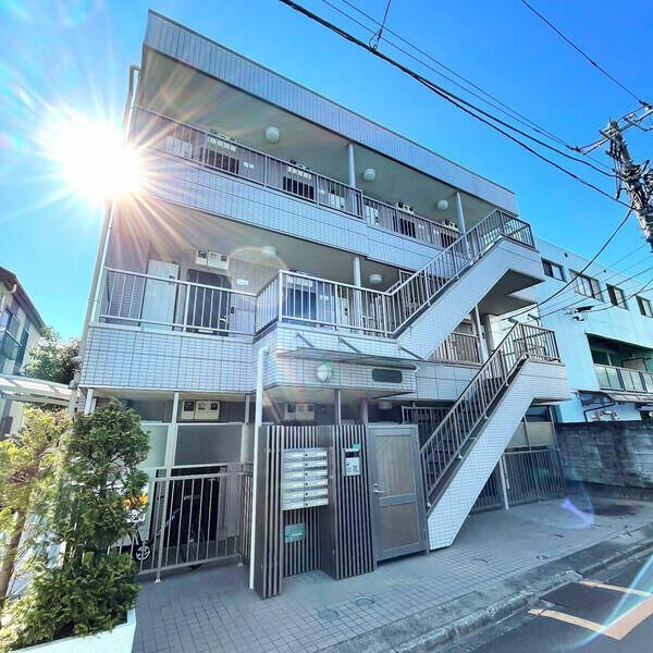 ピアヌーラの外観画像