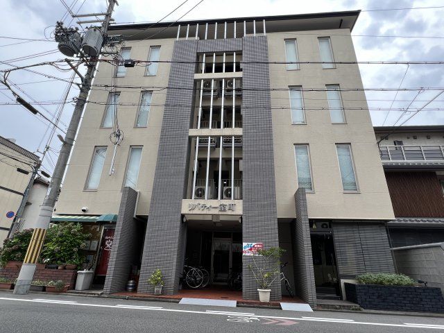 リバティ室町の外観画像