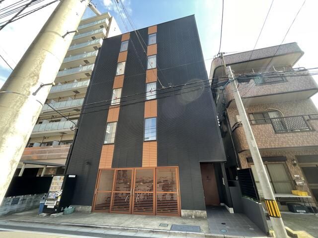 CROSS COURT NAMIKIの外観画像