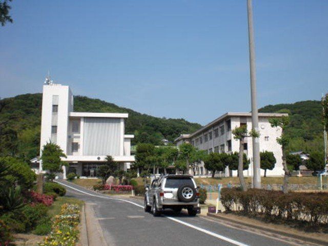 本荘小学校まで2200m