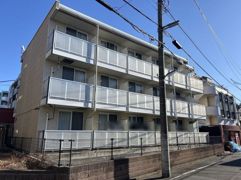 レオパレスカーサ グリチーネの外観画像