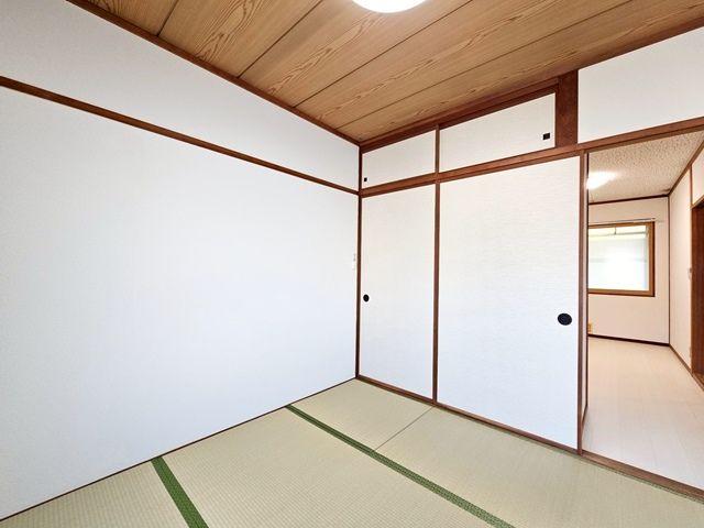 ベッドルーム